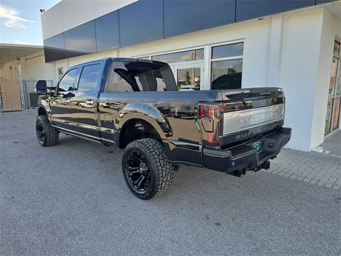 Used 2017 Ford F350 Platinum w/ Platinum Ultimate Package image 5