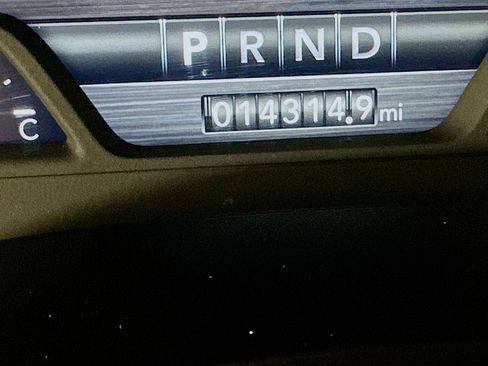 Used 2024 RAM 2500 Laramie image 19