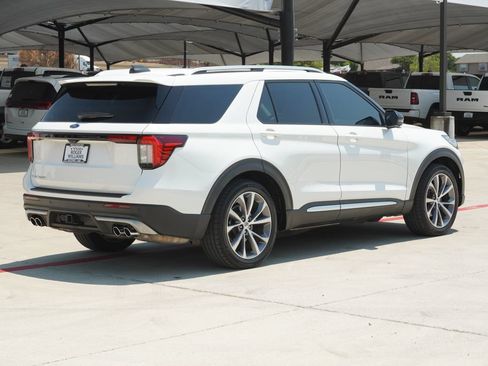 Used 2025 Ford Explorer Platinum w/ Ultimate Package RWD image 5