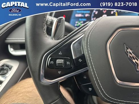 Used 2025 Chevrolet Corvette Stingray Coupe w/ 1LT image 20