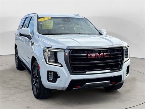 Used 2023 GMC Yukon AT4 image 1
