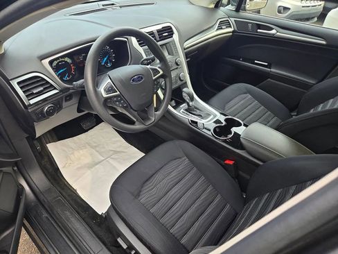 Used 2016 Ford Fusion SE image 49