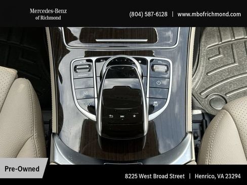 Used 2017 Mercedes-Benz GLC 300 4MATIC image 20