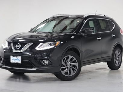 Used 2016 Nissan Rogue SL w/ SL Premium Package