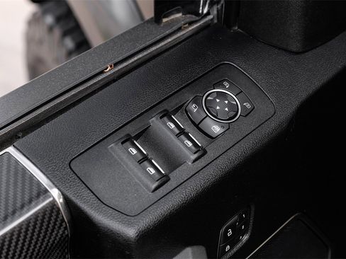 Used 2019 Ford F150 Raptor w/ Equipment Group 802A Luxury image 48