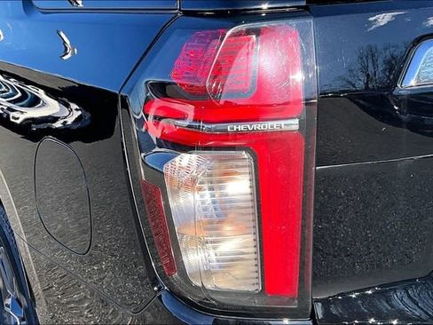 Used 2022 Chevrolet Tahoe LT w/ LT Signature Plus Package image 25