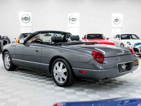 Used 2003 Ford Thunderbird RWD image 9