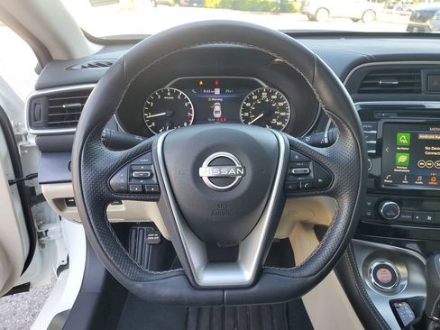Certified 2023 Nissan Maxima Platinum w/ Sport Mat Group FWD image 21