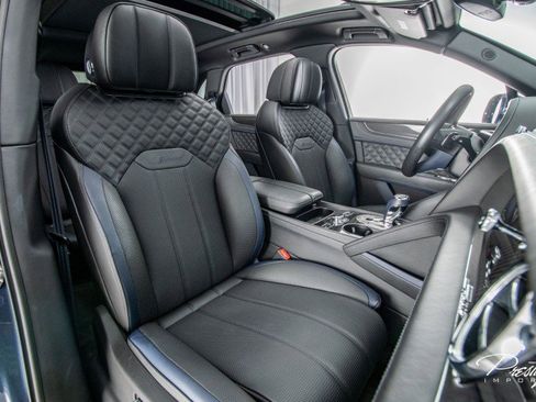 Used 2023 Bentley Bentayga Speed image 58