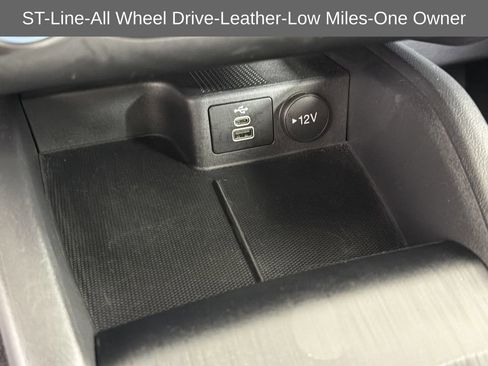 Used 2025 Ford Escape ST-Line image 29