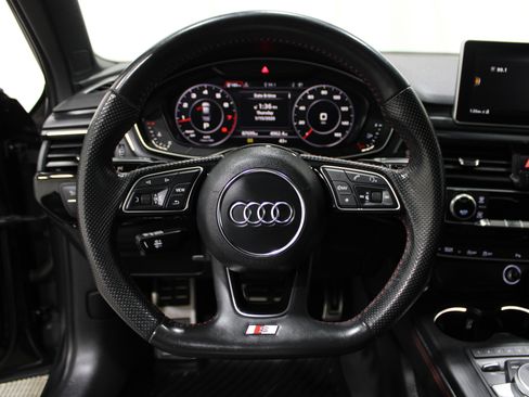 Used 2018 Audi A4 2.0T Premium Plus w/ Premium Plus Package image 10