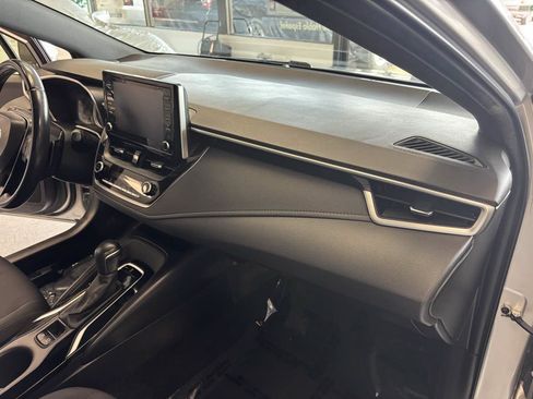 Used 2019 Toyota Corolla SE w/ Carpet Mat Package FWD image 15