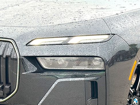 New 2026 BMW 740i RWD image 4