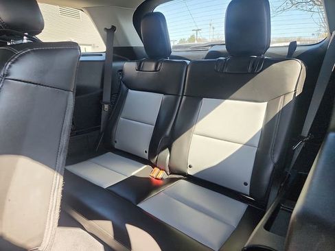 Certified 2023 Ford Explorer XLT w/ Equipment Group 202A image 27