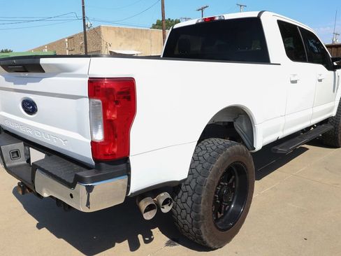 Used 2019 Ford F250 XLT AWD/4WD image 5
