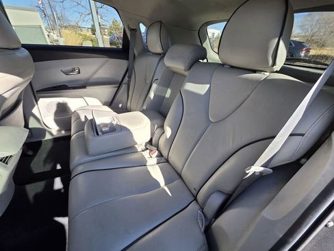 Used 2012 Toyota Venza image 6