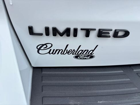 Used 2023 Ford Expedition Max Limited image 4