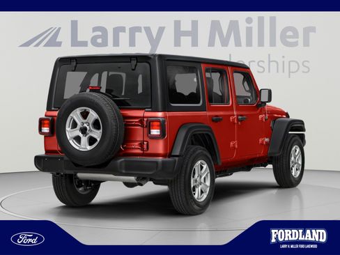 Used 2020 Jeep Wrangler Unlimited Sport AWD/4WD image 2