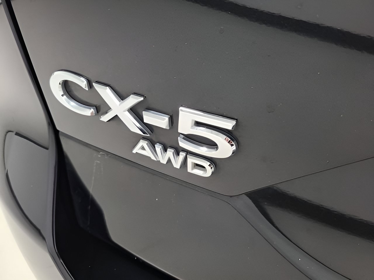 Used 2023 MAZDA CX-5 AWD 2.5 S w/ Premium Package image 9
