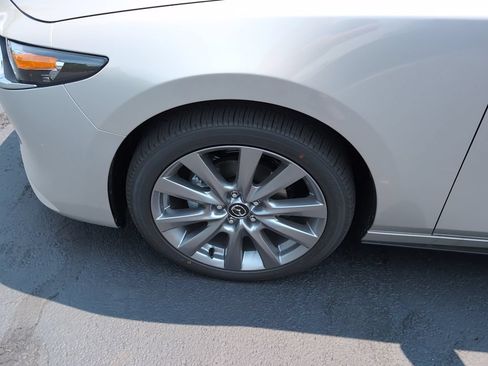 New 2026 MAZDA MAZDA3 2.5 S Sedan w/ Preferred Pkg FWD image 13