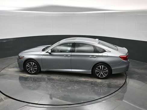 Used 2019 Honda Accord Touring image 26