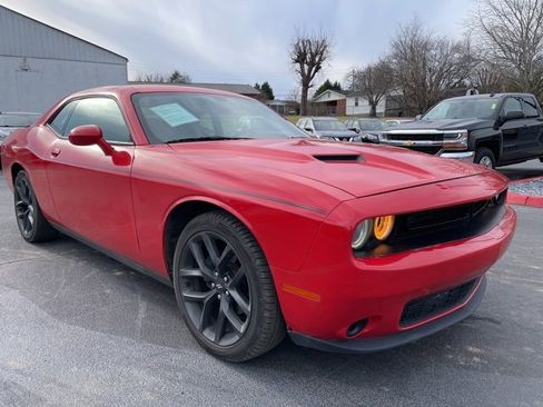 Used 2021 Dodge Challenger SXT w/ Blacktop Package image 2