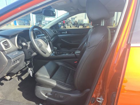 Used 2021 Nissan Maxima Platinum w/ Sport Mat Group image 11