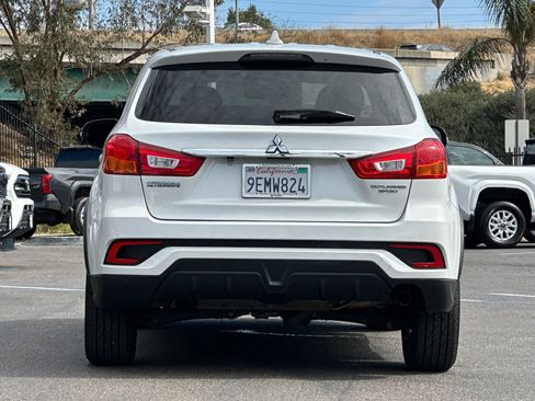 Used 2019 Mitsubishi Outlander Sport ES AWD/4WD image 4
