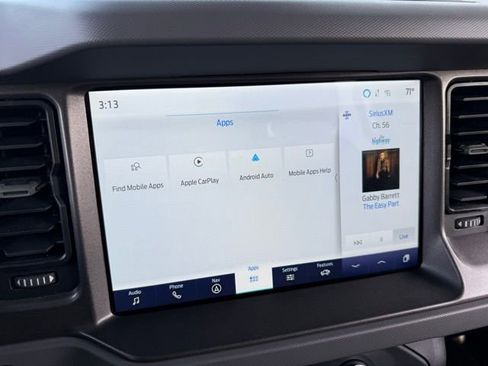 Used 2024 Ford Bronco Everglades image 33