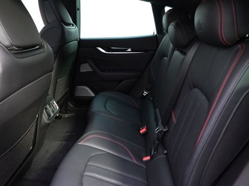 Used 2019 Maserati Levante GranSport AWD/4WD image 24