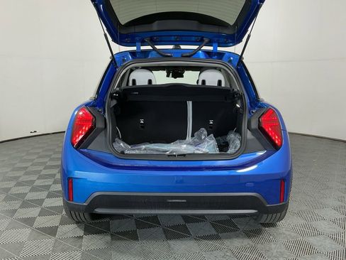 New 2026 MINI Cooper 2-Door Hardtop FWD image 23