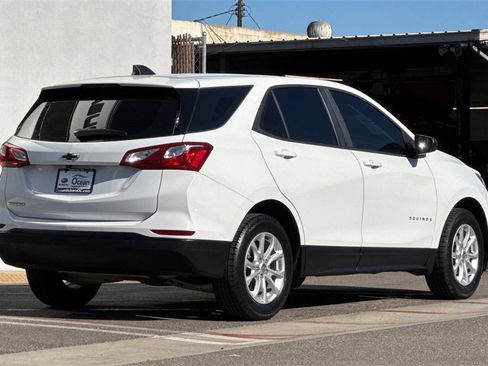 Used 2020 Chevrolet Equinox LS image 5