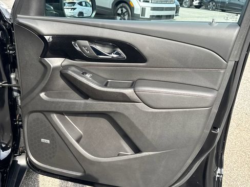 Used 2023 Chevrolet Traverse RS w/ LPO, Floor Liner Package image 14