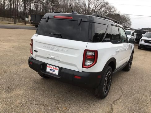 New 2025 Ford Bronco Sport Outer Banks AWD/4WD image 8
