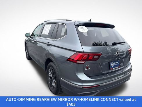 Certified 2024 Volkswagen Tiguan SE w/ Panoramic Sunroof Package AWD/4WD image 3