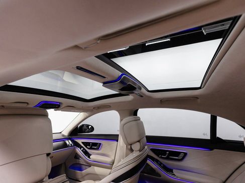 Used 2025 Mercedes-Benz S 63 AMG S image 25