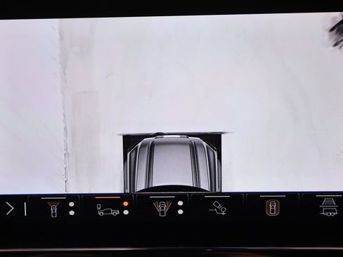 Used 2025 GMC Sierra 1500 Elevation w/ Elevation Premium Package image 30