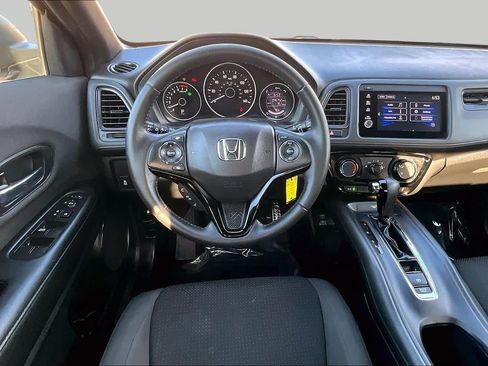 Used 2021 Honda HR-V Sport image 6