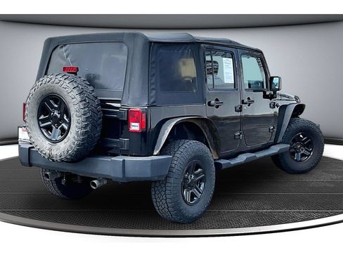 Used 2015 Jeep Wrangler Unlimited Sport w/ Max Tow Package AWD/4WD image 14