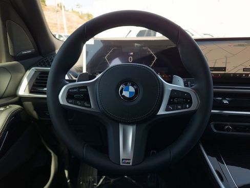 New 2026 BMW X5 xDrive40i w/ M Sport Package AWD/4WD image 15
