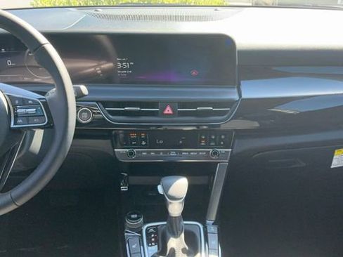 Certified 2025 Kia Seltos X-Line AWD/4WD image 20