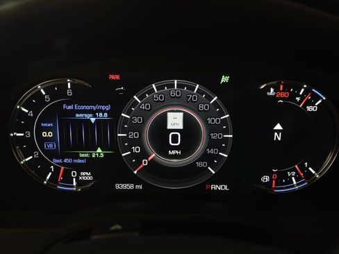 Used 2019 Cadillac Escalade Premium Luxury AWD/4WD image 21