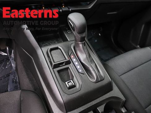 Used 2023 Chevrolet Colorado W/T RWD image 12