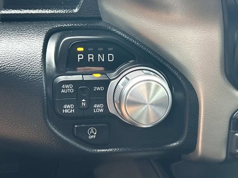 Used 2021 RAM 1500 Laramie AWD/4WD image 39
