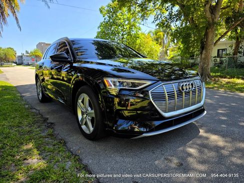 Used 2019 Audi e-tron Premium Plus AWD/4WD image 14