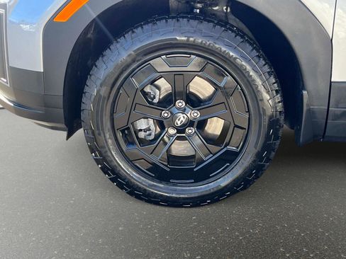 Used 2025 Hyundai Santa Fe XRT image 9