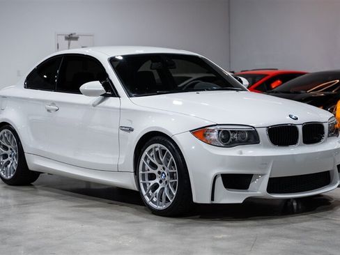 Used 2011 BMW 1 Series M RWD image 16