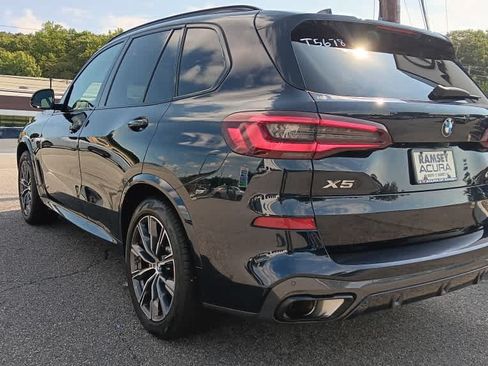 Used 2021 BMW X5 xDrive40i w/ M Sport Package AWD/4WD image 3