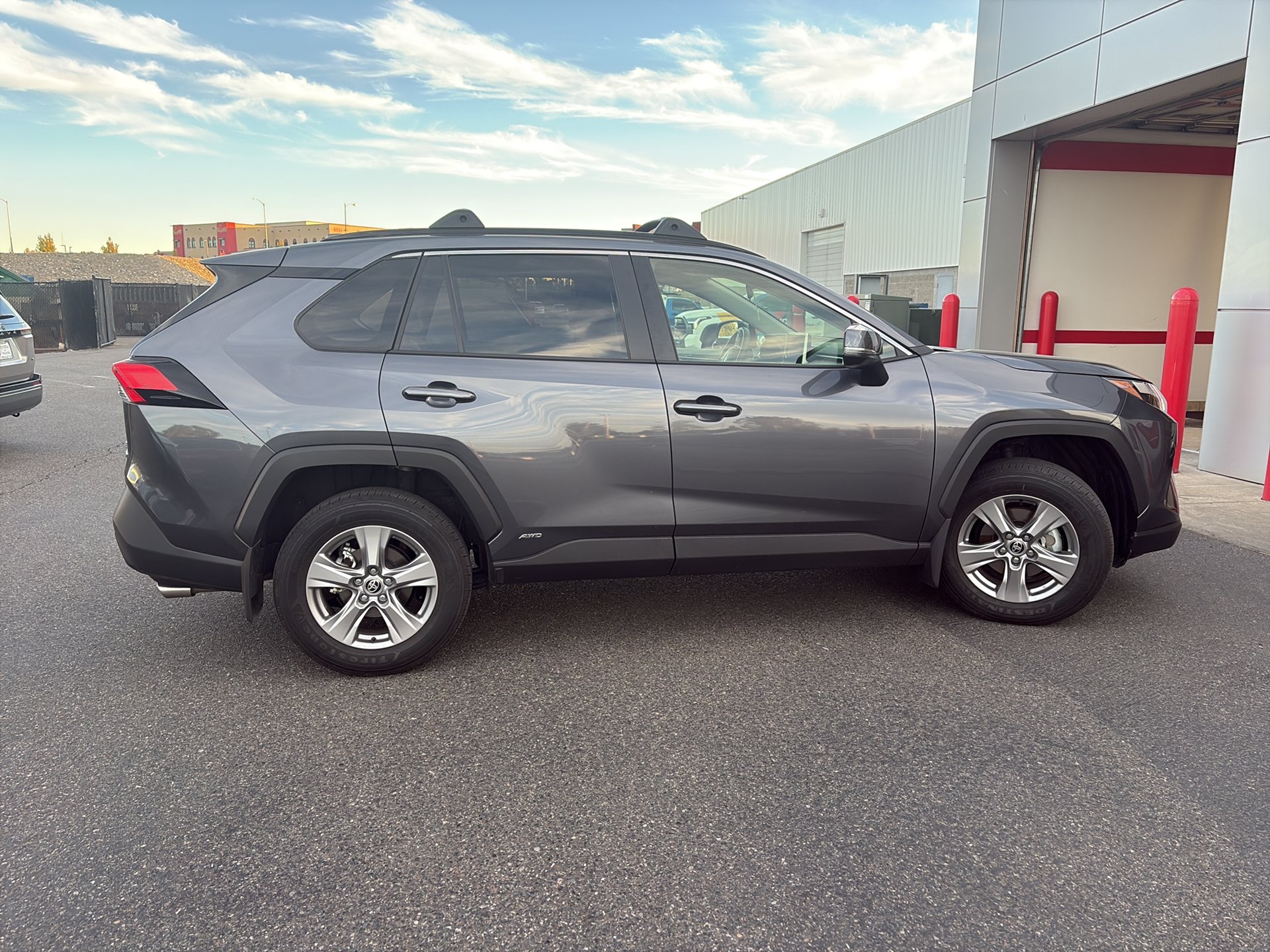 Certified 2024 Toyota RAV4 XLE w/ Convenience Package AWD/4WD image 46