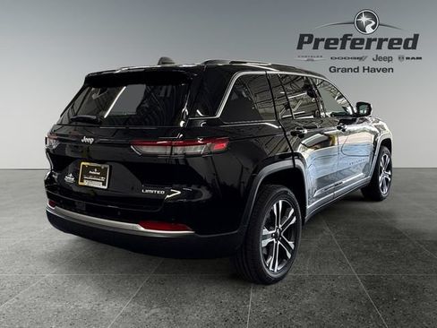 New 2027 Jeep Grand Cherokee Limited AWD/4WD image 21